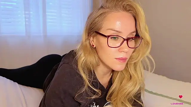 Myassistant online show from November 2025 04:43:02 PM