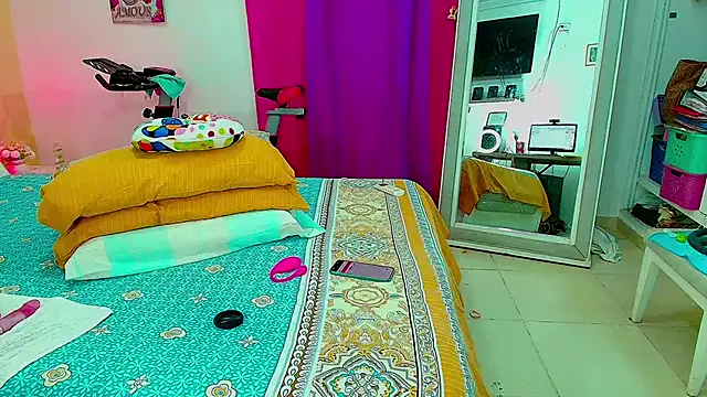 Snapshot of Kendralove31xxx chatting on November 2025 02:16:01 AM Kendralove31xxx online show from November 2025 02:16:01 AM