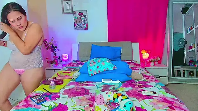 Kendralove31xxx online show from March 2026 03:06:01 AM