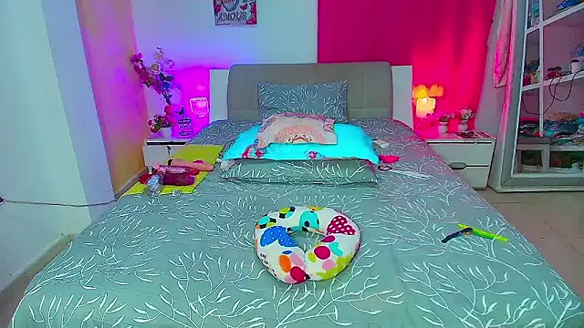 Kendralove31xxx online show from March 2026 02:46:01 AM