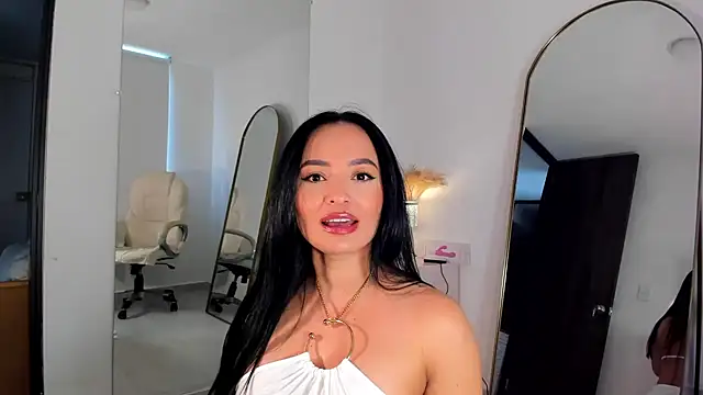 Snapshot of alexa_tobar chatting on June 2026 07:55:01 PM alexa tobar online show from June 2026 07:55:01 PM
