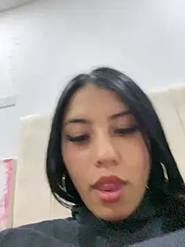 sophie conor online show from January 2025 11:59:01 PM