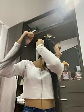 sophie conor online show from December 2024 09:29:02 PM