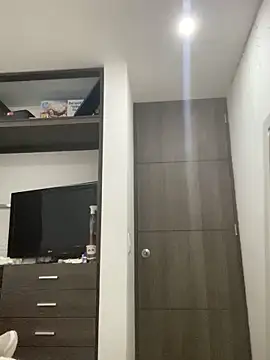 sophie conor online show from December 2024 07:32:02 PM