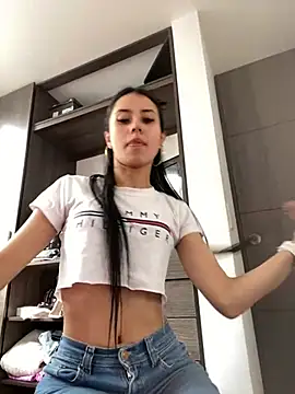 sophie conor online show from December 2024 07:41:02 PM