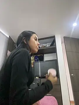 sophie conor online show from February 2025 08:14:02 PM