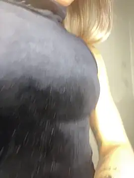 loira messi online show from March 2026 04:05:02 AM