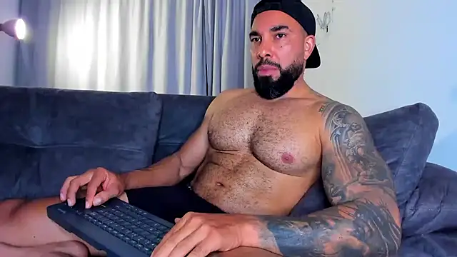 roman muscle online show from April 2026 12:18:02 AM