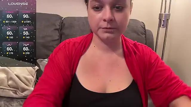 NaughtyWifeUK online show from November 2025 01:09:01 AM