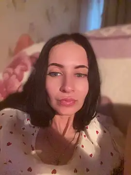 Snapshot of Starry_Siren chatting on May 2026 01:58:01 PM Starry Siren online show from May 2026 01:58:01 PM