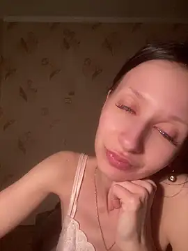 Starry Siren online show from April 2026 08:27:01 PM