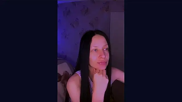 Snapshot of Starry_Siren chatting on May 2026 01:42:01 PM Starry Siren online show from May 2026 01:42:01 PM