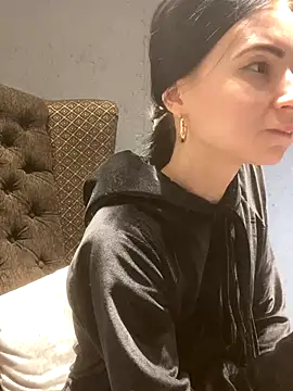 Starry Siren online show from November 2025 11:58:01 AM