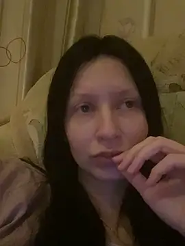 Starry Siren online show from November 2025 06:36:02 PM