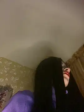 Starry Siren online show from December 2025 06:35:01 PM