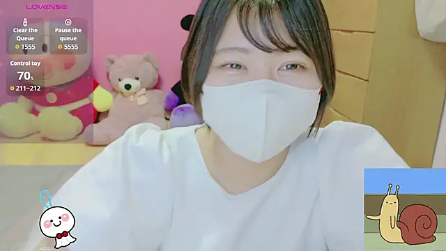 Snapshot of _usya_2525 chatting on June 2026 04:01:02 AM usya 2525 online show from June 2026 04:01:02 AM