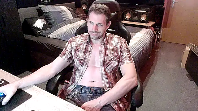 dreamwallker21 online show from July 2026 07:00:02 PM