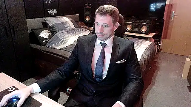 dreamwallker21 online show from April 2026 10:12:01 PM