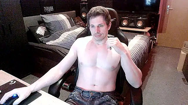 dreamwallker21 online show from April 2026 07:10:02 PM