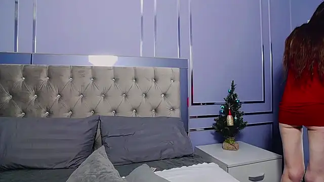 Snapshot of AngelinaWett chatting on December 2025 07:24:02 AM AngelinaWett online show from December 2025 07:24:02 AM
