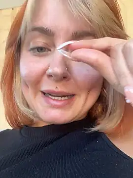 ObviouslyPeachy online show from February 2026 06:51:02 PM