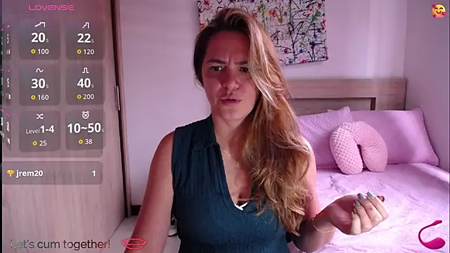 ParisW online show from September 2025 04:28:02 PM