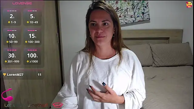 Snapshot of ParisW chatting on January 2026 12:03:01 AM ParisW online show from January 2026 12:03:01 AM