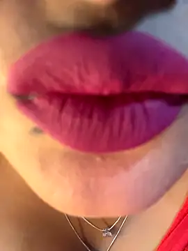 Ayesha mahi online show from November 2025 12:09:02 PM