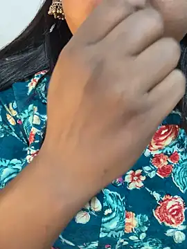Ayesha mahi online show from October 2025 09:43:01 AM
