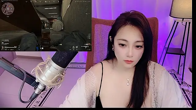 Daisy-77 online show from July 2026 02:13:01 PM