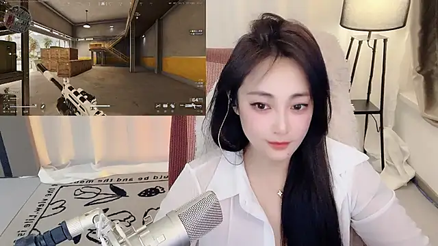 Daisy-77 online show from May 2026 12:35:01 PM