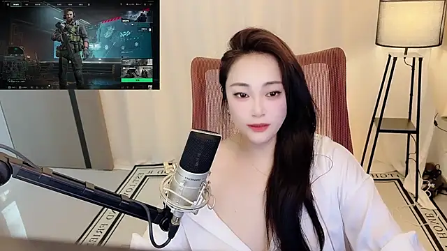 Daisy-77 online show from July 2026 01:37:01 PM