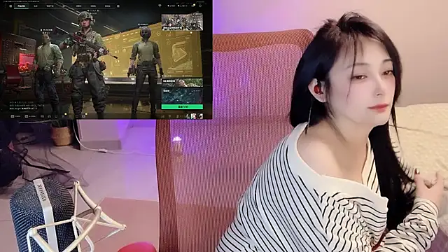 Daisy-77 online show from April 2026 01:01:02 PM