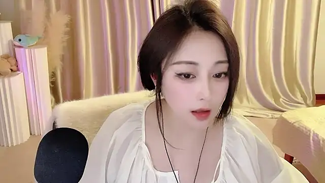 Daisy-77 online show from March 2025 09:13:01 PM