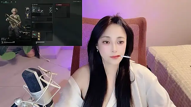 Daisy-77 online show from May 2026 01:39:01 PM