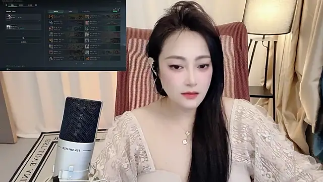 Daisy-77 online show from June 2026 01:12:01 PM