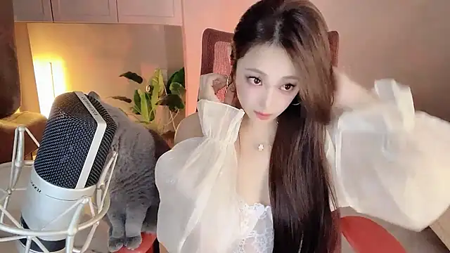 Daisy-77 online show from October 2025 06:26:02 AM