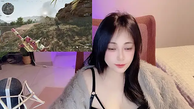 Daisy-77 online show from April 2026 01:37:02 PM