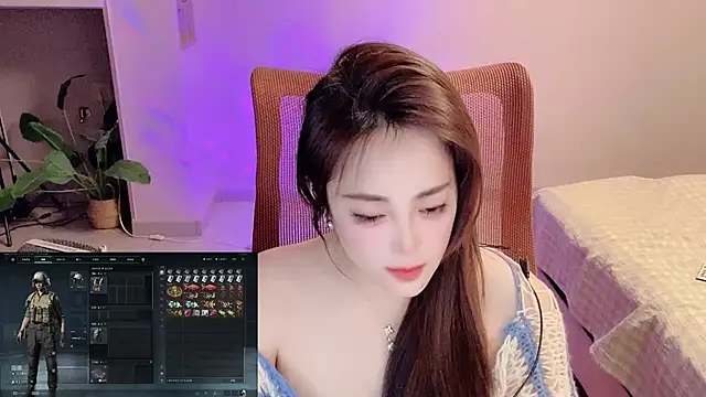 Daisy-77 online show from March 2026 01:11:01 PM