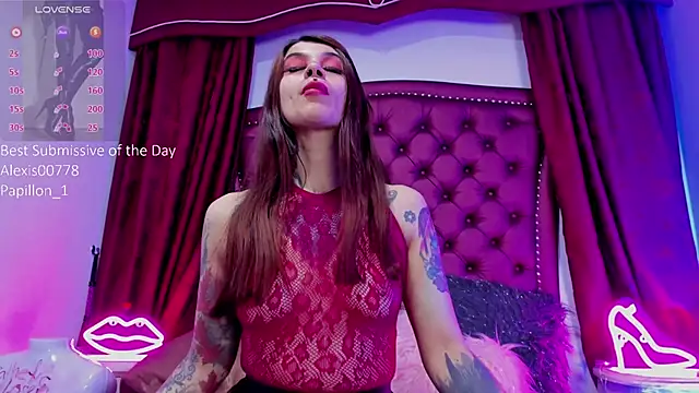 Maddissonlove online show from October 2025 01:01:02 PM