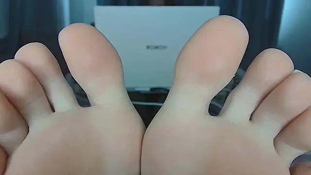 AgnesMillerS online show from January 2026 11:04:02 AM