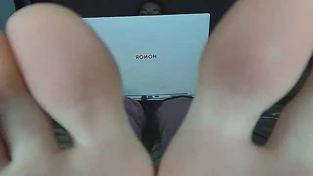 AgnesMillerS online show from February 2026 10:37:02 AM