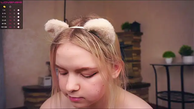 ZaraCreedon online show from March 2025 01:34:02 AM