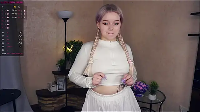 ZaraCreedon online show from February 2025 07:30:02 PM