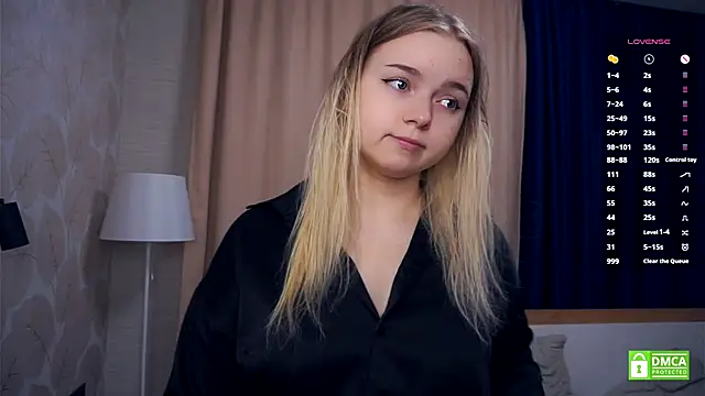 ZaraCreedon online show from December 2025 05:08:01 AM