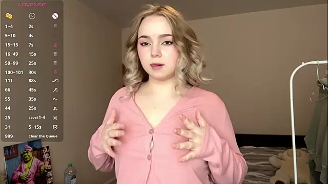 ZaraCreedon online show from March 2026 06:02:01 AM