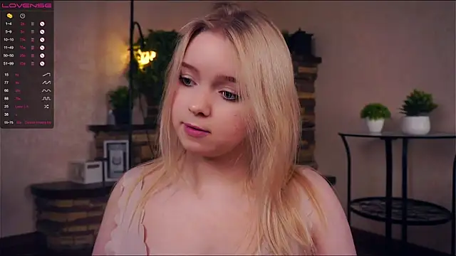 ZaraCreedon online show from March 2025 04:19:01 AM