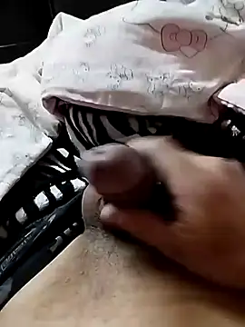 Eduardodj1977 online show from February 2026 03:57:01 PM