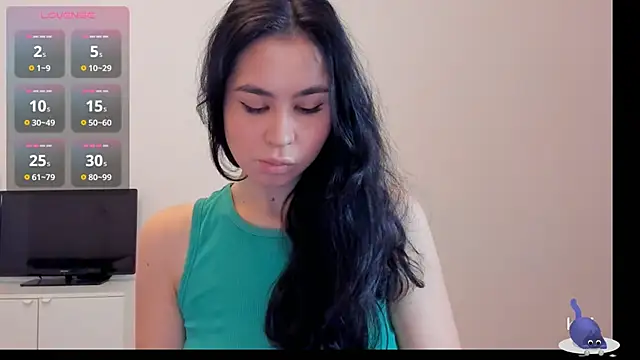 Snapshot of Mile_Madeline chatting on December 2024 10:12:02 AM Mile Madeline online show from December 2024 10:12:02 AM