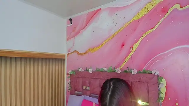 Daisy  rose online show from April 2026 03:09:01 AM